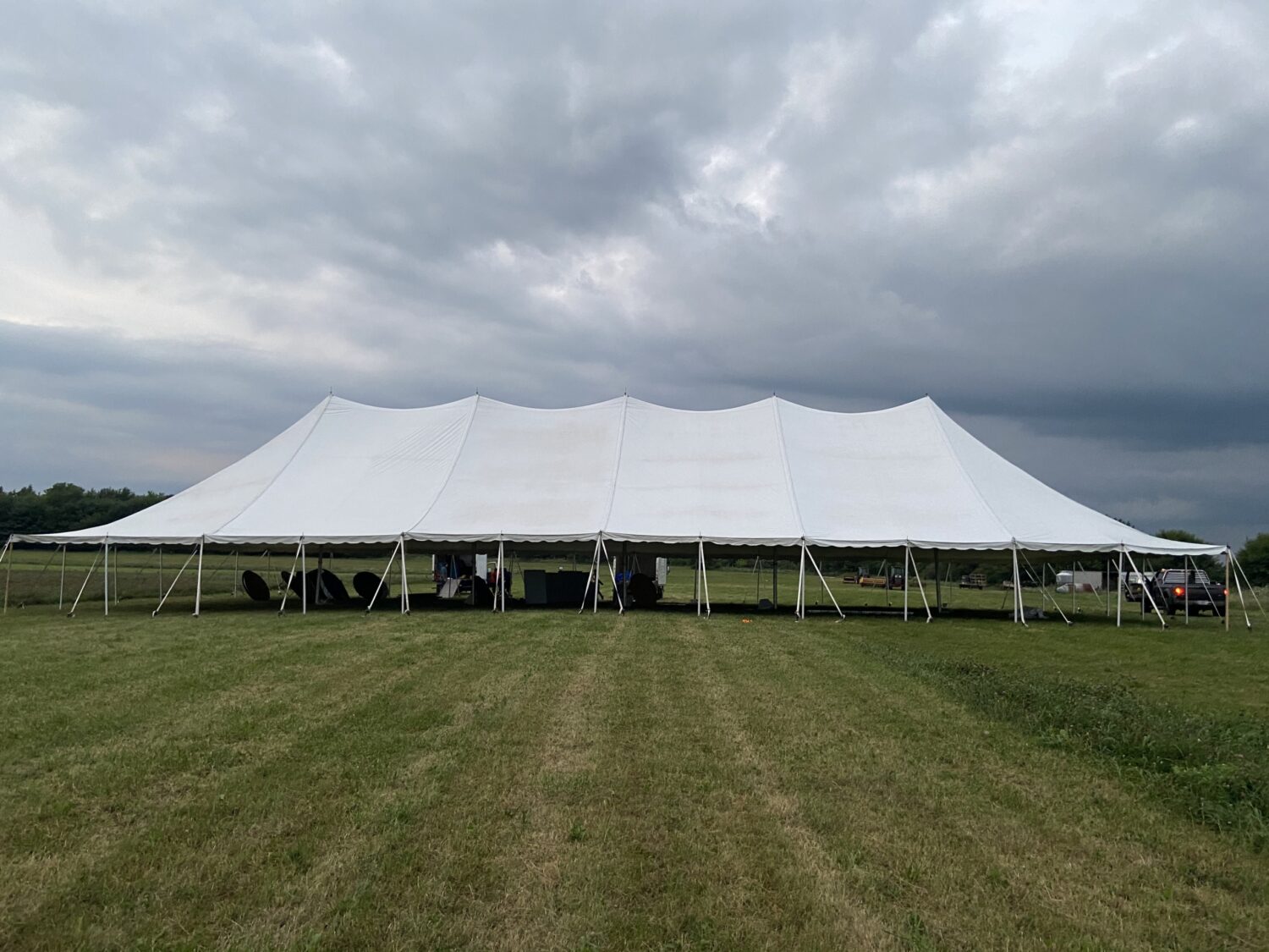 60X140 White High Peak Pole Tent