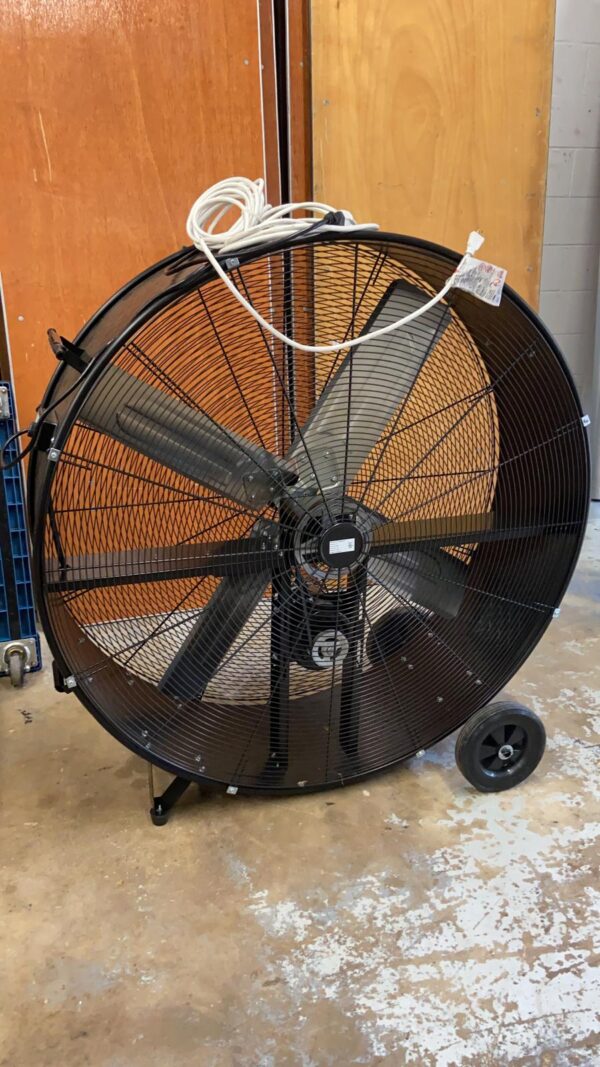 42" Floor Fan